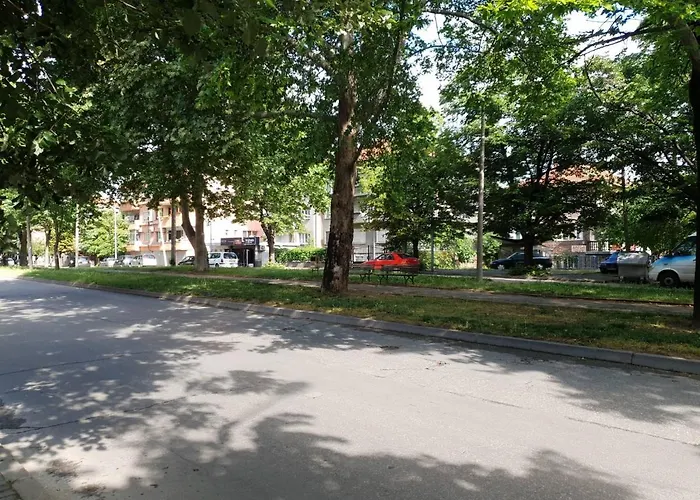 Апартаменты The Place -apartments In Plovdiv, With Private Parking *