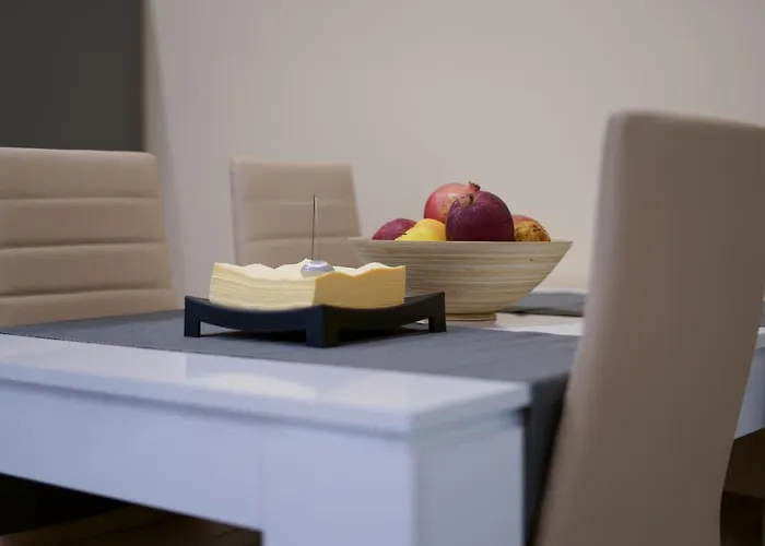 Апартаменты The Place -apartments In Plovdiv, With Private Parking Пловдив